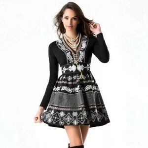 Bebe Cocktail dress 👗 ❤️ with sequins design size 2